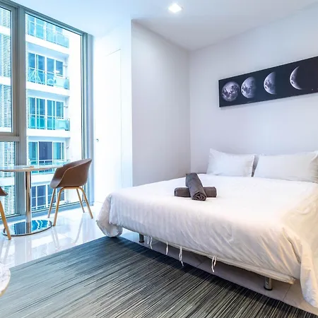 Hyde Sukhumvit 11 Branded Suites