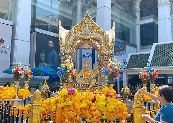 Hyde Sukhumvit 11 Branded 3* Bangkok