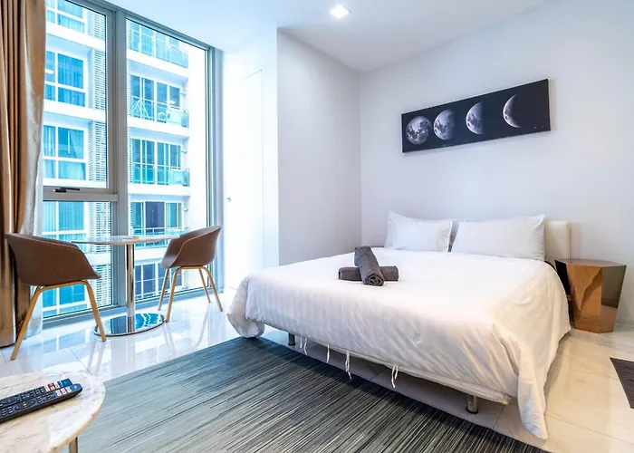 Hyde Sukhumvit 11 Branded 3* Bangkok